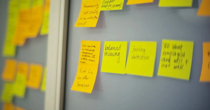 Branding for SaaS startups: what to DIY and what to buy, stage by stage