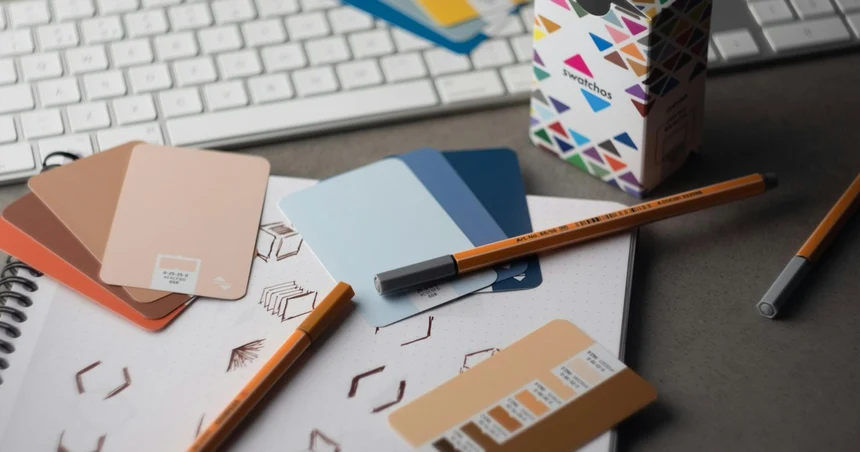 The SaaS brand kit: what's actually inside (12-item checklist)